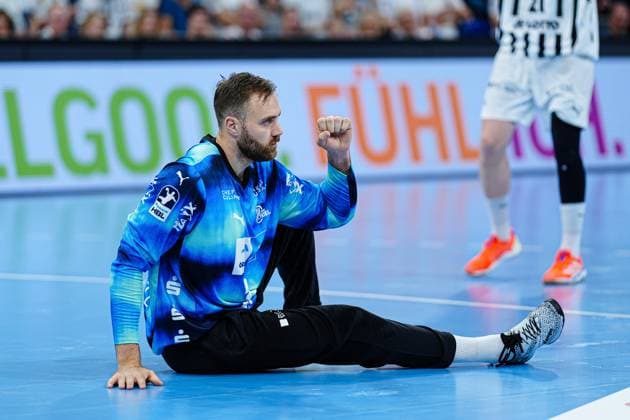 Jubel nach Parade Andreas Wolff (THW Kiel, 33) GER, THW Kiel vs. HSG Wetzlar, Handball, 1. Bundesliga, Spieltag 2, Saison 2025 2026, 03.09.2025 GER, THW Kiel vs. HSG Wetzlar, Handball, 1. Bundesliga, Spieltag 2, Saison 2025 2026, 03.09.2025 Kiel Copyright: xEibner-Pressefoto MarcelxvonxFehrnx EP_MFN