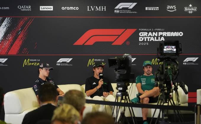 FORMULA 1 PIRELLI GRAN PREMIO D™ITALIA 2025 04.09.2025, Autodromo Nazionale Monza, Monza, FORMULA 1 PIRELLI GRAN PREMIO D™ITALIA 2025 , im Bild Franco Colapinto (ARG), BWT Alpine F1 Team, Andrea Kimi Antonelli (ITA), Mercedes-AMG Petronas Formula One Team, Fernando Alonso (ESP), Aston Martin Aramco Cognizant Formula One Team