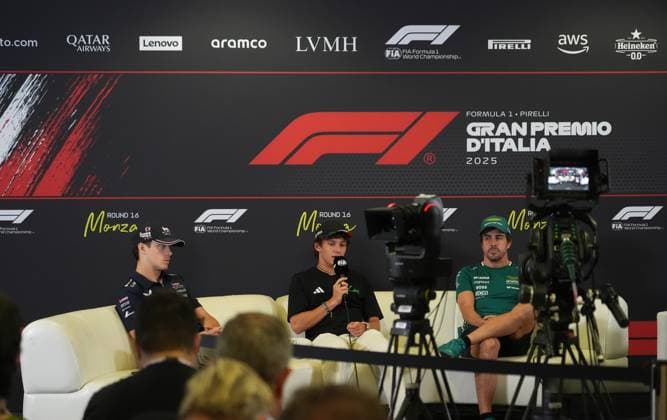FORMULA 1 PIRELLI GRAN PREMIO D™ITALIA 2025 04.09.2025, Autodromo Nazionale Monza, Monza, FORMULA 1 PIRELLI GRAN PREMIO D™ITALIA 2025 , im Bild Franco Colapinto (ARG), BWT Alpine F1 Team, Andrea Kimi Antonelli (ITA), Mercedes-AMG Petronas Formula One Team, Fernando Alonso (ESP), Aston Martin Aramco Cognizant Formula One Team