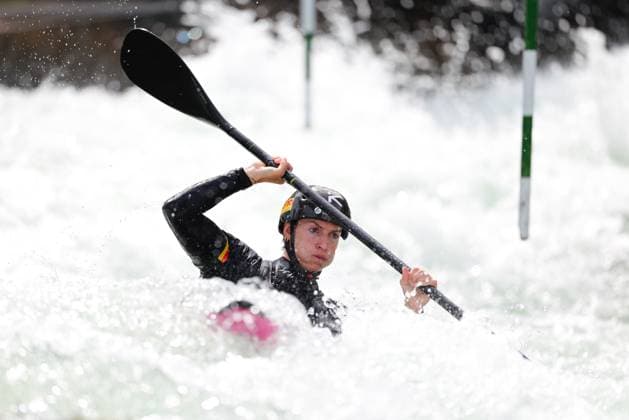 Ricarda Funk beim ICF CANOE SLALOM WORLD CUP, Kajak, Senior, Worldcup, 2025 2026, Training am 04.09.2025 in Augsburg, eiskanal. Bayern Deutschland *** Ricarda Funk at the ICF CANOE SLALOM WORLD CUP, Kayak, Senior, Worldcup, 2025 2026, Training on 04 09 2025 in Augsburg, eiskanal Bayern Germany