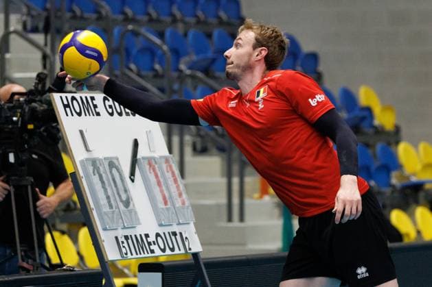 Volleyball, Frauen, WM, Nationalteam Belgien, Training Belgium s Sam Deroo pictured in action during the media day of the Red Dragons, Belgian national men s volleyball team, ahead of the World Championship, WM, Weltmeisterschaft in Roeselare, on Thursday 04 September 2025. The FIVB 2025 Volleyball World Championship take place from 12 to 28 September in the Philippines. KURTxDESPLENTER  x133287924x