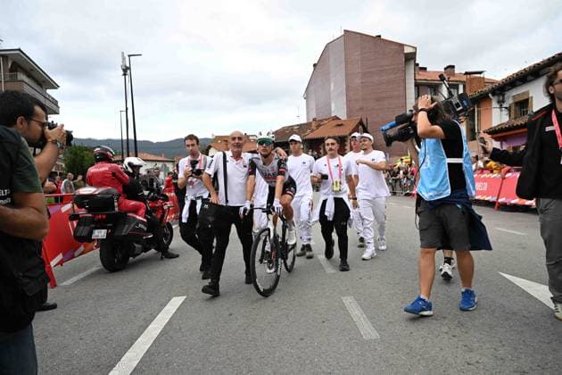 04-09-2025 Vuelta A Espana; Tappa 12 Laredo - Los Corrales De Buelna; 2025, Uae Team Emirates - Xrg; Ayuso Pesquera, Juan; Los Corrales De Buelna; 