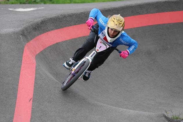 04 09 2025, Monthey, Monthey, 2025 UCI Mountain Bike World Championships, Sabina KoÅ¡arkova (CZE) during her seeding run at the Pump Track competition Monthey Monthey Valais Switzerland Copyright: xJustPictures.ch FrancescoxMinghettix jp-en-FrMi-MNG_9013