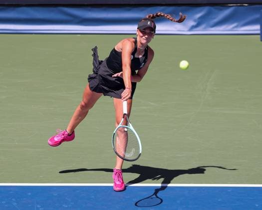 Julia Stusek (GER), Maedchen Einzel, Girls Singles, US Open Championships 2023, USTA Billie Jean King National Tennis Center, Flushing Meadows, New York, USA . Copyright: xJuergenxHasenkopfx