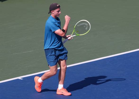 Max Schoenhaus macht die Faust und jubelt,Jubel, Freude,Emotion, Jungen Einzel, Boys Singles, US Open Championships 2023, USTA Billie Jean King National Tennis Center, Flushing Meadows, New York, USA . Copyright: xJuergenxHasenkopfx
