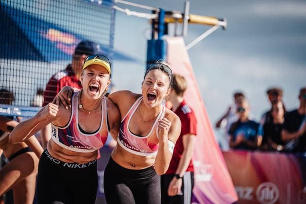 Beachvolleyball Frauen Deutsche Meisterschaften 2025 Timmendorfer Strand 04.09.2025 v.l. Chenoa Christ und Anna-Chiara Reformat jubeln Timmendorfer Strand Ahmann-Hager-Arena Schleswig-Holstein Deutschland