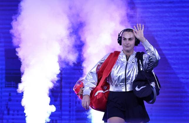 Aryna Sabalenka of Belarus enters the court 2025 US Open, Day Twelve, USTA Billie Jean King National Tennis Center, New York, USA - 04 Sept 2025New York USTA Billie Jean King National T New York (NY) United States of America  Copyright: xEllaxLing Shutterstockx 15467789bt