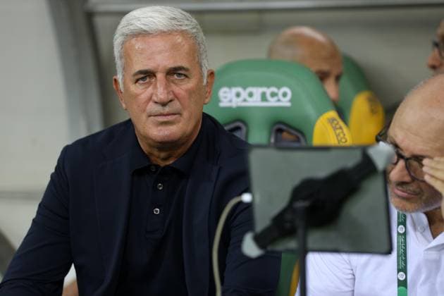 Algerie vs Botswana qualification pour la Coupe du Monde de la F Reaction du selectionneur algerien Vladimir Petkovic lors du match de qualification pour la Coupe du Monde de la FIFA 2026 entre l Algerie et Botswana au Stade Hocine Ait Ahmed aTizi Ouzou, AlgÃ rie, le 04 Septembre 2025 (Photo By Billel Bensalem APP) tizi ouzou Algerie Copyright: xAPPxAlgeriexPressxPhotosxBillelxBensalemx xAPPx IMG_1550