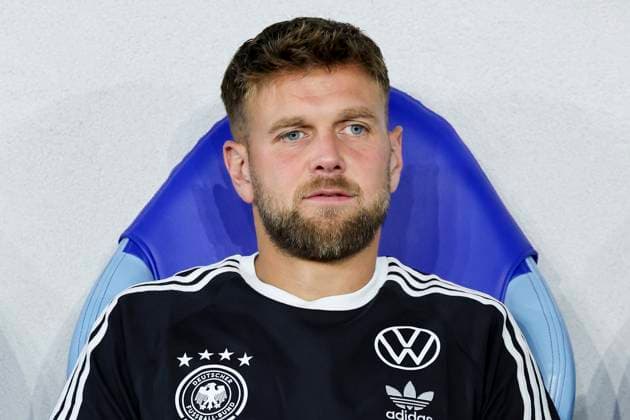 Niclas Fuellkrug (Germany) sitzt verletzt auf der Bank, FIFA World Cup, WM, Weltmeisterschaft, Fussball 2026 Qualifier, Slovakia v Germany, Narodny futbalovy Stadion am 04. September 2025 in Bratislava, Slowakei. (Foto von Marco Steinbrenner DeFodi Images) Niclas Fuellkrug (Germany) sitting injured on the bench, FIFA World Cup 2026 Qualifier, Slovakia v Germany, Narodny futbalovy Stadion, September 4, 2025 in Bratislava, Slovakia. (Photo by Marco Steinbrenner DeFodi Images)