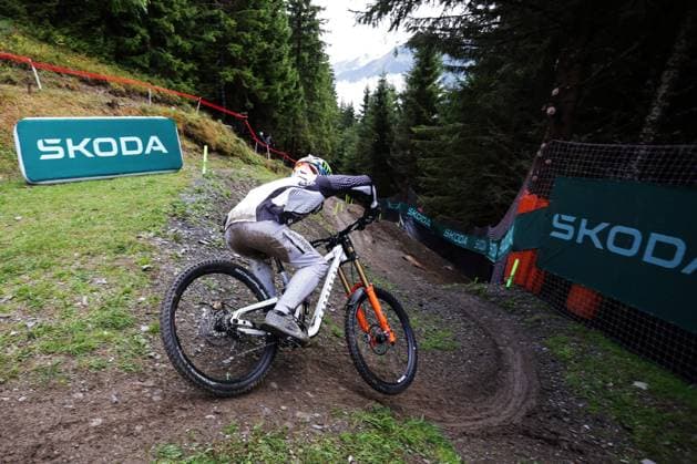 2025 UCI Mountain Bike World Championships Picture by Ed Sykes SWpix.com - 05 09 2025 - Cycling - 2025 UCI Mountain Bike World Championships - Downhill - ChampÃ ry, Valais, Switzerland - Downhill Practice Copyright: x xSWpix.comx(t axPhotographyxHubxLtd)xEdxSykes SWpix.comx SWP-3030-1645