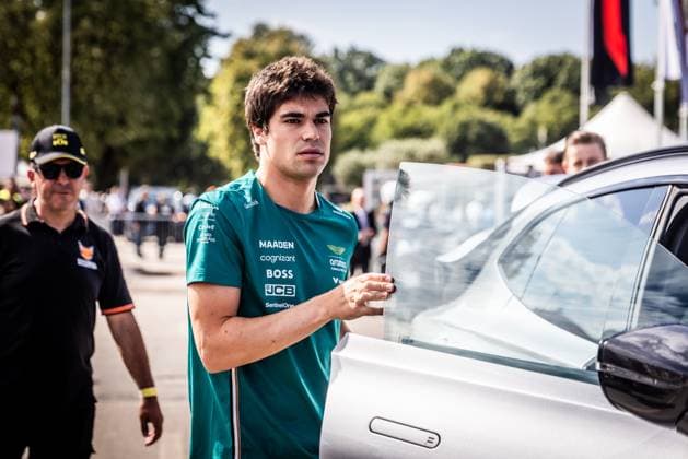 F1 ITALIAN GRAND PRIX FRIDAY Lance Stroll of Canada and Aston Martin F1 Team ahead of friday s practice of the F1 Grand Prix of Italy - Formula 1 Pirelli Gran Premio D Italia 2025 at Autodromo Nazionale Monza Circuit on September 05, 2025, in Monza, Italy. Copyright: xx 080A3226