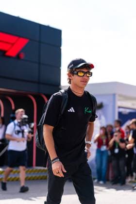F1 2025 Italian Grand Prix in Monza, Italy - 05 Sept 2025 Mercedes-AMG PETRONAS F1 Team s Italian driver Andrea Kimi Antonelli seen in the paddock of the Formula 1 Italian Grand Prix 2025. Monza Italy Copyright: xLucaxMartinix xSOPAxImagesx LMC07623