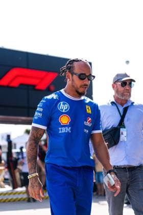 F1 2025 Italian Grand Prix in Monza, Italy - 05 Sept 2025 Scuderia Ferrari HP F1 Team s English driver Lewis Hamilton seen in the paddock of the Formula 1 Italian Grand Prix 2025. Monza Italy Copyright: xLucaxMartinix xSOPAxImagesx LMC07738