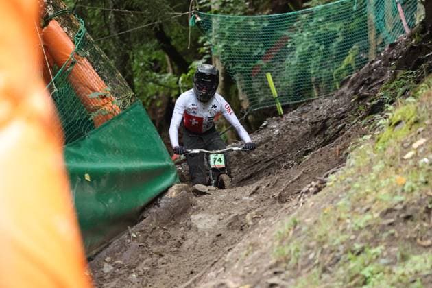 05 09 2025, ChampÃ ry, ChampÃ ry 2025 UCI Mountain Bike World Championships, Florian Bocquel (SUI) during the Junior Men s Downhill qualification ChampÃ ry Grand Paradis Valais Switzerland Copyright: xJustPictures.ch FrancescoxMinghettix jp-en-FrMi-MNG_2438