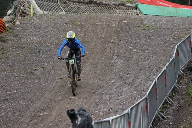 05 09 2025, ChampÃ ry, ChampÃ ry 2025 UCI Mountain Bike World Championships, Gregorio Arnoul (ITA) during the Junior Men s Downhill qualification ChampÃ ry Grand Paradis Valais Switzerland Copyright: xJustPictures.ch FrancescoxMinghettix jp-en-FrMi-MNG_2910