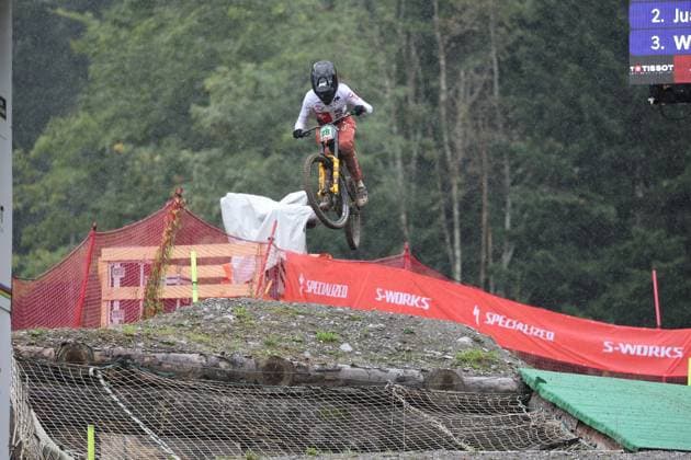 05 09 2025, ChampÃ ry, ChampÃ ry 2025 UCI Mountain Bike World Championships, Raoul Schneeberger (SUI) during the Junior Men s Downhill qualification ChampÃ ry Grand Paradis Valais Switzerland Copyright: xJustPictures.ch FrancescoxMinghettix jp-en-FrMi-MNG_3096