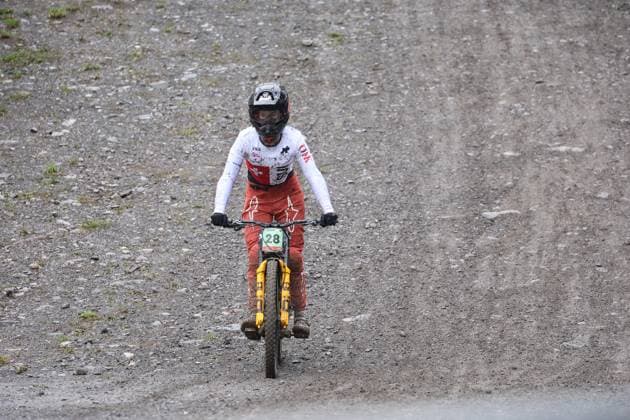 05 09 2025, ChampÃ ry, ChampÃ ry 2025 UCI Mountain Bike World Championships, Raoul Schneeberger (SUI) during the Junior Men s Downhill qualification ChampÃ ry Grand Paradis Valais Switzerland Copyright: xJustPictures.ch FrancescoxMinghettix jp-en-FrMi-MNG_3116