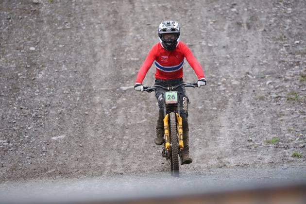 05 09 2025, ChampÃ ry, ChampÃ ry 2025 UCI Mountain Bike World Championships, Nicolai Grip Haglev (NOR) during the Junior Men s Downhill qualification ChampÃ ry Grand Paradis Valais Switzerland Copyright: xJustPictures.ch FrancescoxMinghettix jp-en-FrMi-MNG_3161