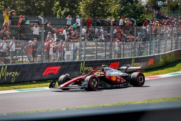 Formula 1 Pirelli Gran Premio d’Italia 2025 Alexis Perrin OVERTAKE MAXPPP - 05 09 2025 44 HAMILTON Lewis (gbr), Scuderia Ferrari HP, action at the Formula 1 Pirelli Gran Premio d’Italia 2025, the 16th round of the 2025 FIA Formula 1 World Championship, WM, Weltmeisterschaft at Autodromo Nazionale Monza in Monza, Italy, from 04 to 07 September 2025  Copyright: xOVERTAKE MAXPPPxAlexisxPerrinx OVT202509059271 OVT202509059271