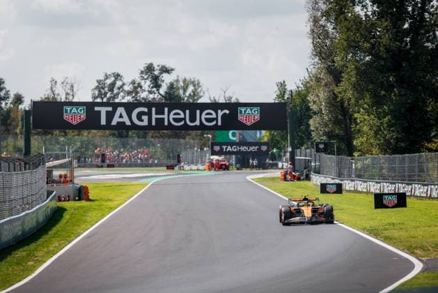Formula 1 Pirelli Gran Premio d’Italia 2025 Alexis Perrin OVERTAKE MAXPPP - 05 09 2025 04 NORRIS Lando (gbr), McLaren F1 Team, action at the Formula 1 Pirelli Gran Premio d’Italia 2025, the 16th round of the 2025 FIA Formula 1 World Championship, WM, Weltmeisterschaft at Autodromo Nazionale Monza in Monza, Italy, from 04 to 07 September 2025  Copyright: xOVERTAKE MAXPPPxAlexisxPerrinx OVT202509059274 OVT202509059274
