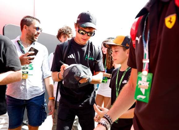 12 Andrea Kimi Antonelli (ITA, Mercedes-AMG Petronas F1 Team), F1 Grand Prix of Italy at Autodromo Nazionale Monza on September 5, 2025 in Monza, Italy. (Photo by HOCH ZWEI) Monza Italy