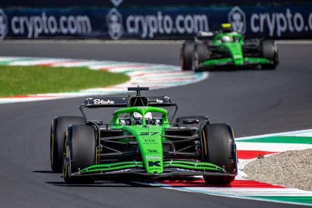 Formel 1 GP Italien Monza, Freitag, 05.09.2025 Nico Hülkenberg 27, Stake F1 Team Kick Sauber und Gabriel Bortoleto 5, Stake F1 Team Kick Sauber; Formel 1 GP Italien Monza, Freitag, 05.09.2025 Copyright: xBEAUTIFULxSPORTS Erlhofx