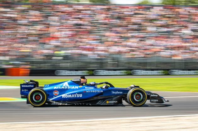 Alexander Albon (THA) driving for Williams Racing during free practice of F1 GP of Italy at Monza Circuit on September 5, 2025 in Monza, Italy. during Pirelli Gran Premio d Italia 2025, Formula 1 Championship in Monza, Italy, September 05 2025  Copyright: xFedericoxManoni IPAxSportx xipa-agency.netx xx IPA_64210143 IPA_Agency_IPA64210143