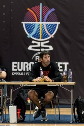 FIBA EuroBasket 2025: Training Deutschland; 05.09.2025 Alex Mumbru (Bundestrainer Deutschland) FIBA EuroBasket 2025: Training Deutschland, Riga, Arena Riga am 05.09.2025 Copyright: xBEAUTIFULxSPORTS Wunderlx