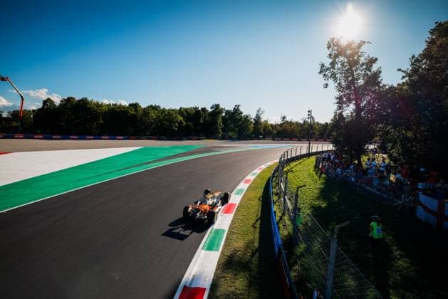 Formula 1 Pirelli Gran Premio d’Italia 2025 Alexis Perrin OVERTAKE MAXPPP - 05 09 2025 04 NORRIS Lando (gbr), McLaren F1 Team, action at the Formula 1 Pirelli Gran Premio d’Italia 2025, the 16th round of the 2025 FIA Formula 1 World Championship, WM, Weltmeisterschaft at Autodromo Nazionale Monza in Monza, Italy, from 04 to 07 September 2025  Copyright: xOVERTAKE MAXPPPxAlexisxPerrinx OVT202509050058 OVT202509050058