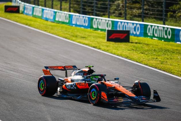 Formula 1 Pirelli Gran Premio d’Italia 2025 Dan Schiumarini OVERTAKE MAXPPP - 05 09 2025 04 NORRIS Lando (gbr), McLaren F1 Team, action at the Formula 1 Pirelli Gran Premio d’Italia 2025, the 16th round of the 2025 FIA Formula 1 World Championship, WM, Weltmeisterschaft at Autodromo Nazionale Monza in Monza, Italy, from 04 to 07 September 2025  Copyright: xOVERTAKE MAXPPPxDanxSchiumarinix OVT202509050060 OVT202509050060