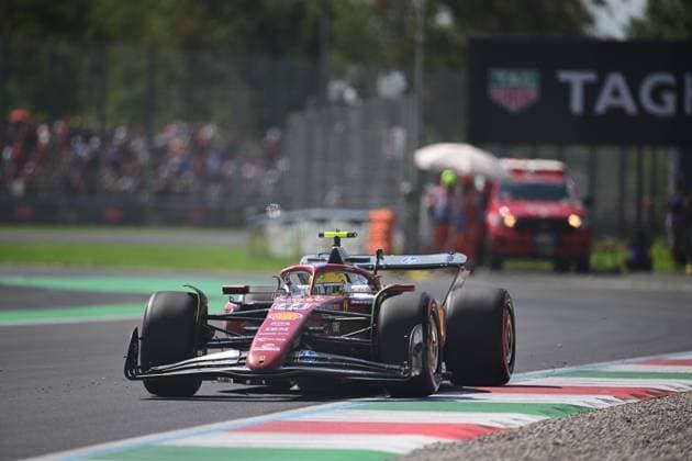 F1 Grand Prix of Italy - Practice Lewis Hamilton of Scuderia Ferrari drives during the free practice of the Italian GP, the 16th round of the Formula 1 World Championship, WM, Weltmeisterschaft in Autodromo Nazionale di Monza, Monza, Lombardy, Italy, on September 5, 2025. Monza Lombardy Italy  Copyright: xAndreaxDiodatox originalFilename:diodato-formula1250905_npc9f.jpg