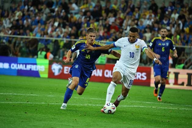 Ukraine v France - FIFA World Cup, WM, Weltmeisterschaft, Fussball 2026 Qualifier Kylian Mbappe plays during the match between Ukraine and France in Wroclaw, Poland, on September 5, 2025, for the European Qualifiers World Cup 2026. Wroclaw Poland  Copyright: xMateuszxBireckix originalFilename:birecki-european250905_npHa8.jpg