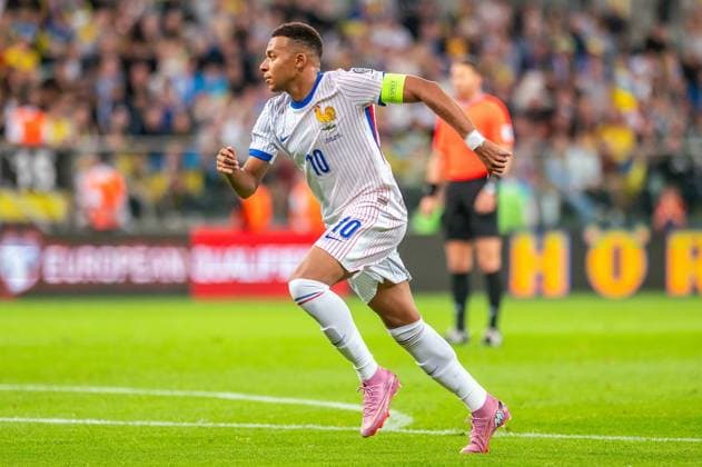 2025.09.05 Wroclaw pilka nozna Kwalifikacje Mistrzostw Swiata 2026 Ukraina - Francja N z Kylian Mbappe Foto Gleb Soboliev PressFocus 2025.09.05 Wroclaw Football - FIFA World Cup, WM, Weltmeisterschaft, Fussball 2026 Qualifying round Ukraine - France Kylian Mbappe Credit: Gleb Soboliev PressFocus NEWSPIX.PL --- newspix.pl 