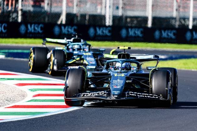 F1 2025: Italian Grand Prix in Monza - 05 Sep 2025 Aston Martin Aramco F1 Team s Spanish driver Fernando Alonso competes during the free practice two of the Formula 1 Italian Grand Prix 2025. Monza Italy Copyright: xLucaxMartinix xSOPAxImagesx LMC08979