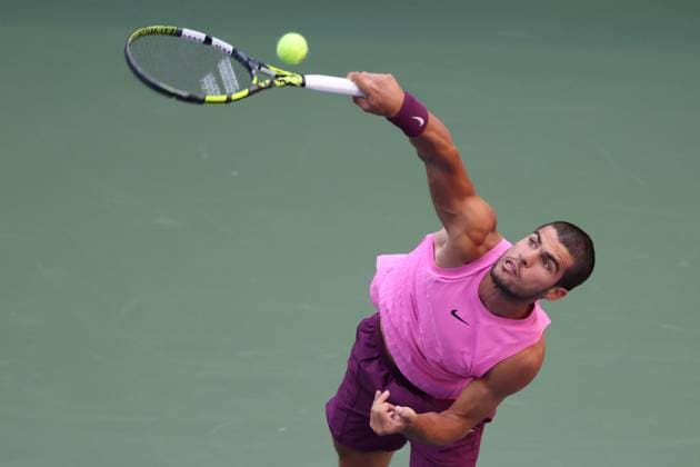 September 5, 2025, New York City, New York, United States: CARLOS ALCARAZ of Spain during the match against N. Djokovic of Serbia in the semifinal of US Open 2025 at the USTA Billie Jean King National Tennis Center. Queens, New York City. New York City United States - ZUMAc278 20250905_zsp_c278_011 Copyright: xMarcinxCholewinskix