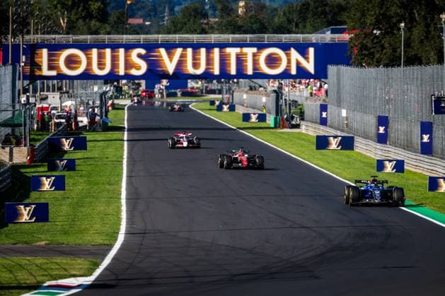 2025 Formula One Italian Grand Prix in Monza - 05 Sep Alexander Albon of Thailand and Williams Racing during Free Practice 2 Formula One Italian Grand Prix. Monza Italy Copyright: xJayxHiranox xSOPAxImagesx 2025 F1 Italian GP 557819