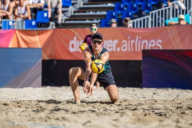 Beachvolleyball I Deutsche Meisterschaften 2025 I Timmendorfer Strand I Tag 3 I 06.09.2025 Sven Winter (Eintracht Spontent) baggert Timmendorfer Strand Schleswig-Holstein Deutschland Copyright: xLobeca JasperxLorenzx