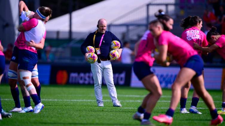 Canada v Scotland, Exeter, UK - 6 Sept 2025 Bryan Easson, Scotland Women Head Coach over seeing warm up ahead of the Women s Rugby World Cup 2025 Pool B match between Canada and Scotland at the Sandy Park Stadium on September 6, 2025 in Exeter, England. (Photo by Phil Mingo PPAUK) Exeter Sandy Park Devon GBR Copyright: xPhilxMingo PPAUKx PPA-211368