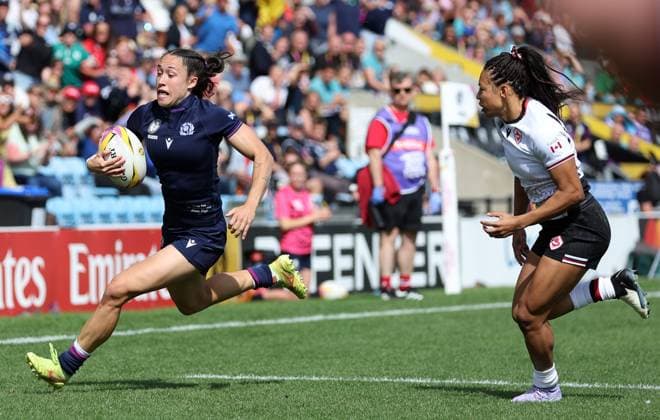 Rhona Lloyd of Scotland runs in to score their sides opening try Canada v Scotland, Women s Rugby World Cup, Group B, Rugby Union, Sandy Park, Exeter, UK - 06 Sept 2025Exeter Sandy Park United Kingdom EDITORIAL USE ONLY No use with unauthorised audio, video, data, fixture lists, club league logos or live services. Online in-match use limited to 120 images, no video emulation. No use in betting, games or single club league player publications. Copyright: xKieranxMcManus Shutterstockx 15471114aa