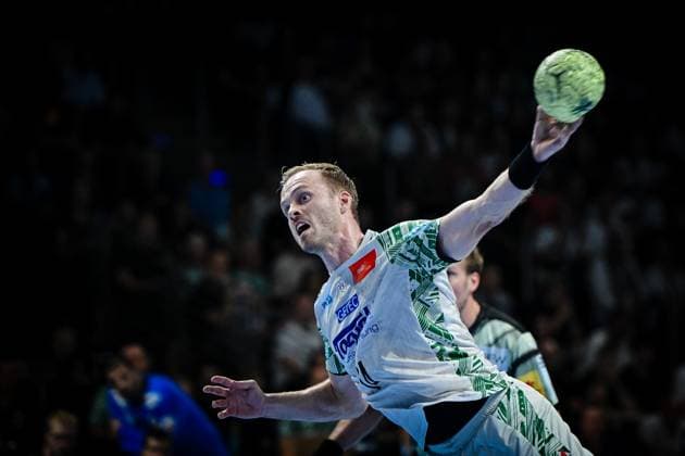 06.09.2025, xlakx, Handball Daikin HBL, Fuechse Berlin - SC Magdeburg v.l. Omar Ingi Magnusson (SC Magdeburg), setzt zum Sprungwurf an Berlin