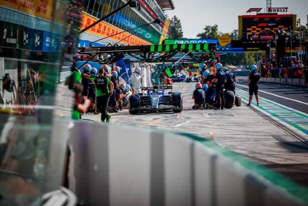 Formula 1 Pirelli Gran Premio d’Italia 2025 Alexis Perrin OVERTAKE MAXPPP - 06 09 2025 23 ALBON Alexander (tha), Atlassian Williams Racing, action at the Formula 1 Pirelli Gran Premio d’Italia 2025, the 16th round of the 2025 FIA Formula 1 World Championship, WM, Weltmeisterschaft at Autodromo Nazionale Monza in Monza, Italy, from 04 to 07 September 2025  Copyright: xOVERTAKE MAXPPPxAlexisxPerrinx OVT202509062499 OVT202509062499