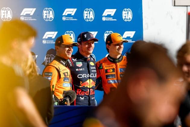4 Lando Norris (GBR, McLaren F1 Team), 1 Max Verstappen (NLD, Oracle Red Bull Racing), 81 Oscar Piastri (AUS, McLaren F1 Team), F1 Grand Prix of Italy at Autodromo Nazionale Monza on September 6, 2025 in Monza, Italy. (Photo by HOCH ZWEI) Monza Italy