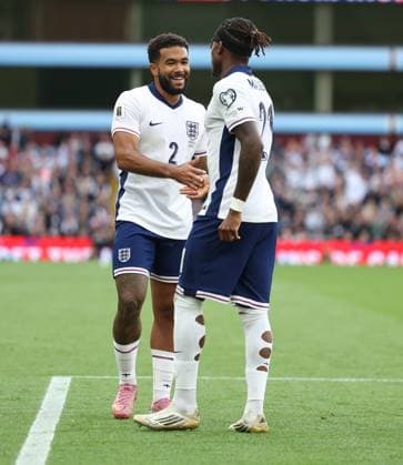 England v Andorra 2026 FIFA World Cup, WM, Weltmeisterschaft, Fussball Qualifiers Reece James of England Men and Noni Madueke of England Men celebrates the first goal during the 2026 FIFA World Cup Qualifiers Group K match at Villa Park, Birmingham UK Newspapers OUT Copyright: xAndyxSumnerx FIL-22186-0020
