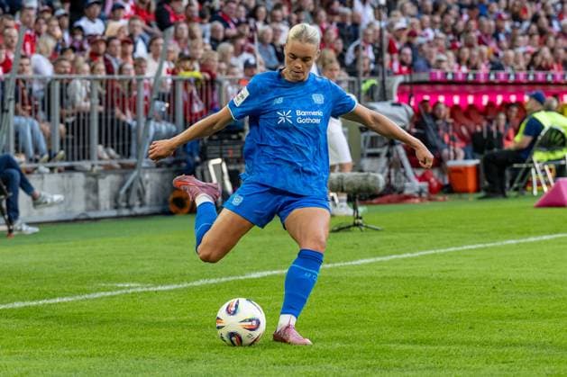 Cornelia Kramer (Bayer 04 Leverkusen, 7) FC Bayern Muenchen Frauen vs. Bayer 04 Leverkusen, Fussball, Google Pixel Frauen-Bundesliga, 1. Spieltag, Saison 2025 2026, 06.09.2025. (DFL DFB REGULATIONS PROHIBIT ANY USE OF PHOTOGRAPHS as IMAGE SEQUENCES and or QUASI-VIDEO). FC Bayern Muenchen Frauen vs. Bayer 04 Leverkusen, Fussball, Google Pixel Frauen-Bundesliga, 1. Spieltag, Saison 2025 2026, 06.09.2025. Muenchen Copyright: xEibner-Pressefoto HeikexFeinerx EP_HFR