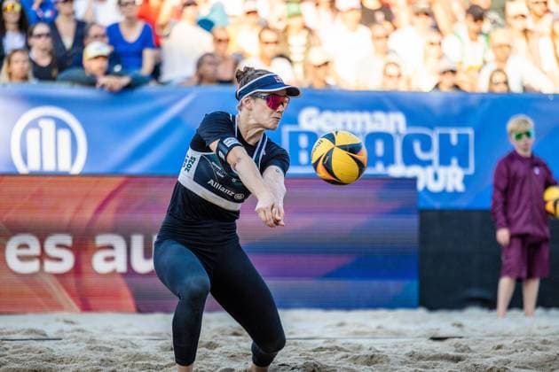 Beachvolleyball I Deutsche Meisterschaften 2025 I Timmendorfer Strand I Tag 3 I 06.09.2025 Cinja Tillmann (Eintracht Spontent) wehrt den Ball ab Timmendorfer Strand Schleswig-Holstein Deutschland Copyright: xLobeca JasperxLorenzx