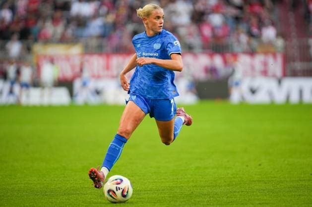 Fussball: Frauen-Bundesliga, 1. Spieltag, FC Bayern München - Bayer Leverkusen am 06.09.2025 in München (Allianz Arena), Deutschland, Saison 2025 2026 DFL REGULATIONS PROHIBIT ANY USE OF PHOTOGRAPHS AS IMAGE SEQUENCES AND OR QUASI VIDEO: Im Fokus Cornelia Kramer (7, LEV). München Allianz Arena Deutschland Copyright: xChristophxKinzingerx