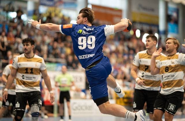Stefan Bauer, (HBW Balingen Weilstetten, 99), beim Wurf, HBW Balingen Weilstetten vs. HC Elbflorenz Dresden, Handball, 2. Bundesliga, 2. Spieltag, Saison 2025 2026, 06.09.2025 Eibner-Pressefoto Andreas Ulmer HBW Balingen Weilstetten vs. HC Elbflorenz Dresden, Handball, 2. Bundesliga, 2. Spieltag, Saison 2025 2026, 06.09.2025 Balingen Copyright: xEibner-Pressefoto AndreasxUlmerx EP_AUR