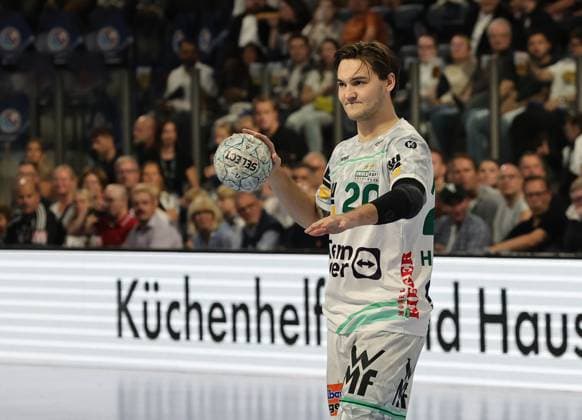 06.09.2025 - Handball - 1. Bundesliga DAIKIN HBL - Saison 2025 2026 - 03. Spieltag: HC Erlangen Metropolregion Nürnberg HCE - Frisch Auf! Göppingen - DaMa - xdaxmax - Ludvig Hallbäck Hallbaeck (20, Frisch Auf Göppingen )