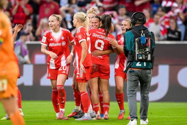 Fußball, Google Pixel Frauen Bundesliga, 20250906, FC Bayern München - Bayer 04 Leverkusen. Im Bild Bayern Torjubel bejubelt Jubel Tor 2:0. München Allianz Arena Bayern Deutschland Copyright: Passion2Press MarkusxFischerx