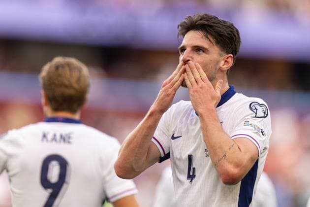 Football - FIFA World Cup, WM, Weltmeisterschaft, Fussball 2026 Qualifying - Group K - England v Andorra BIRMINGHAM, ENGLAND - Friday, September 5, 2025: England s Declan Rice celebrates after scoring the second goal during the FIFA World Cup 2026 Qualifying Group K match between England and Andorra at Villa Park. (Photo by David Rawcliffe Propaganda) BIRMINGHAM Villa Park WEST MIDLANDS ENGLAND  Copyright: xDavidxRawcliffex P2025-09-06-England_Andorra-116